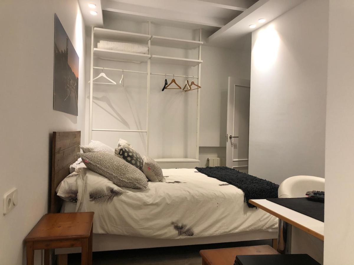 110 M2 Central Apartment In Abando Close To Guggenheim With Parking Bilbao Kültér fotó