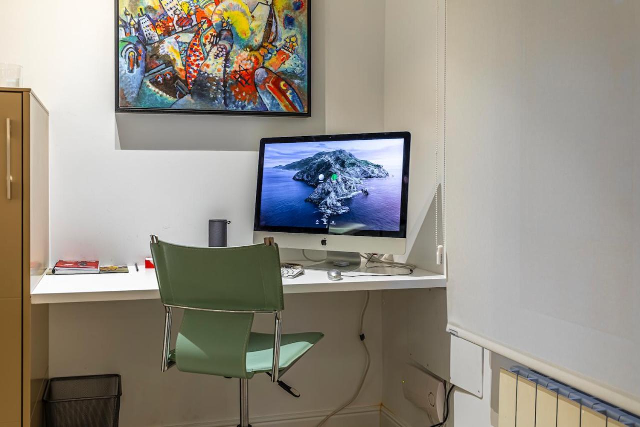 110 M2 Central Apartment In Abando Close To Guggenheim With Parking Bilbao Kültér fotó