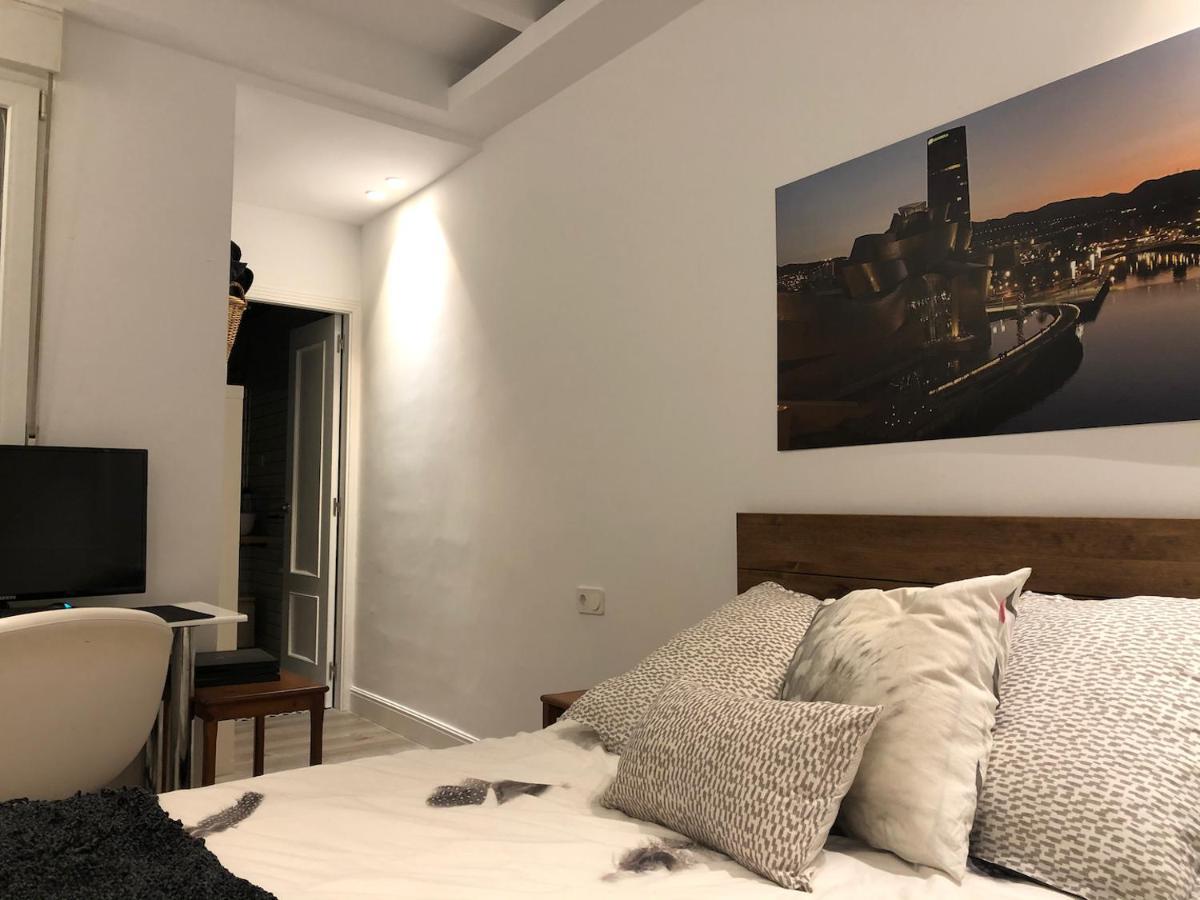 110 M2 Central Apartment In Abando Close To Guggenheim With Parking Bilbao Kültér fotó