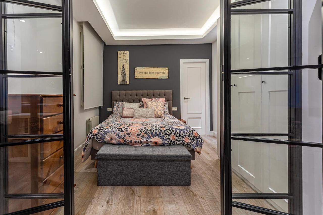 110 M2 Central Apartment In Abando Close To Guggenheim With Parking Bilbao Kültér fotó