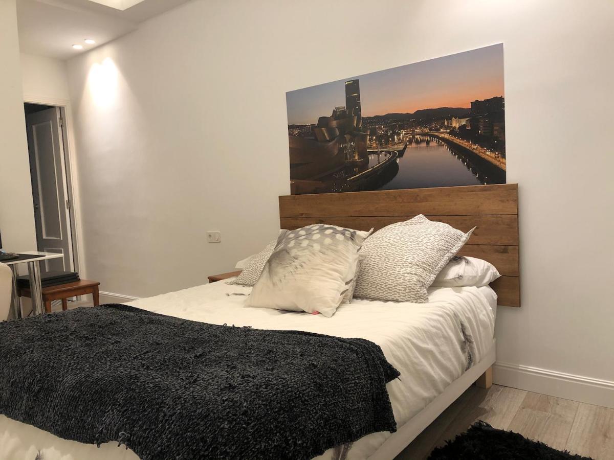 110 M2 Central Apartment In Abando Close To Guggenheim With Parking Bilbao Kültér fotó