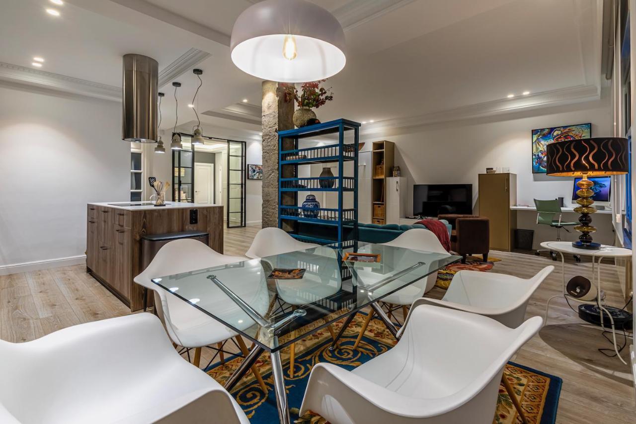 110 M2 Central Apartment In Abando Close To Guggenheim With Parking Bilbao Kültér fotó