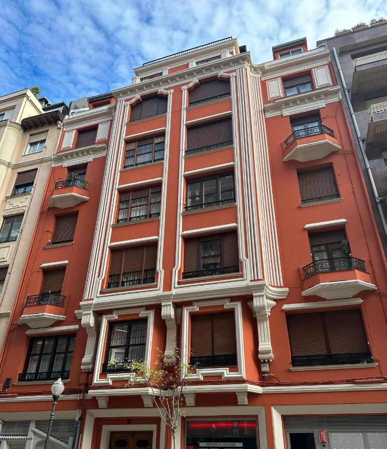 110 M2 Central Apartment In Abando Close To Guggenheim With Parking Bilbao Kültér fotó